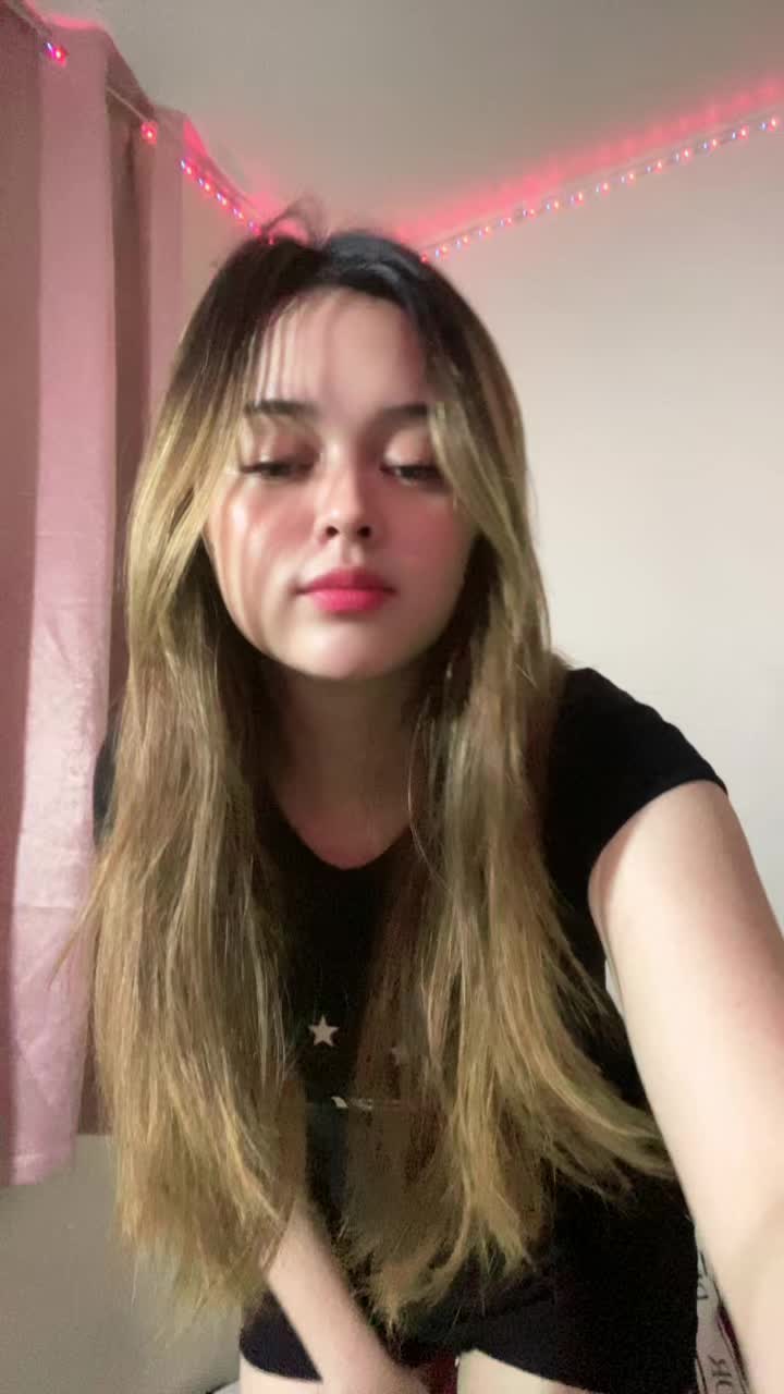 @joanalynnn