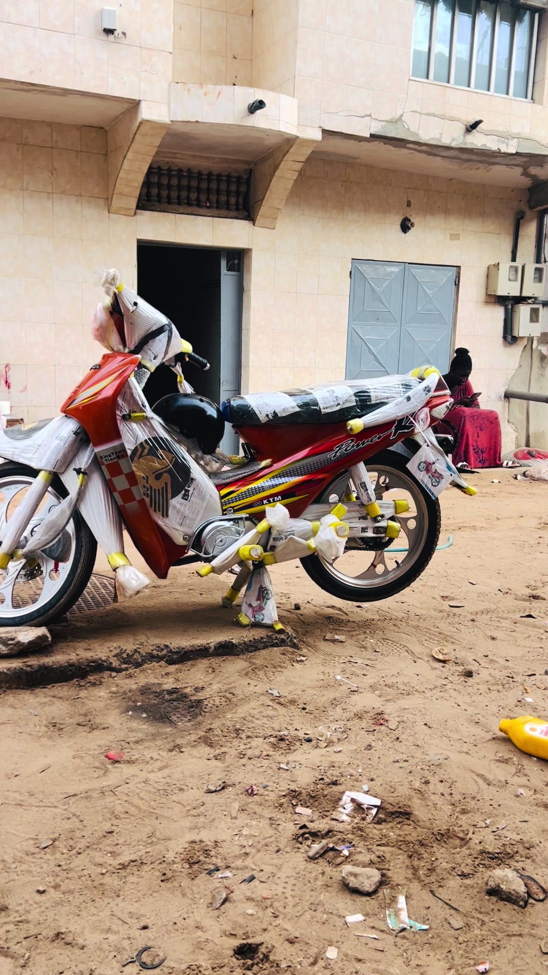 @CHEIKHOU YALLA BI🛵👑