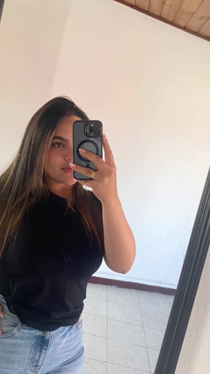 @Laura T Lopez Alvarez