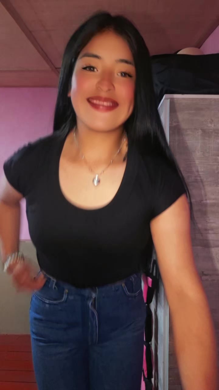 @🇵🇪BĘªŲŤĮFÛĹ📌