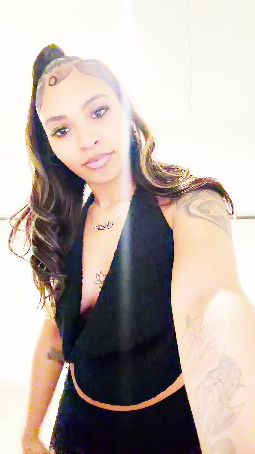 @triciaj