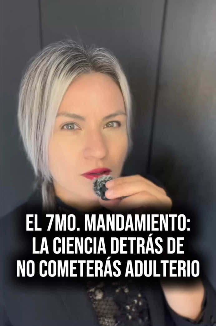 @Viridiana Mart&iacute;nez|Ciencia&Fe