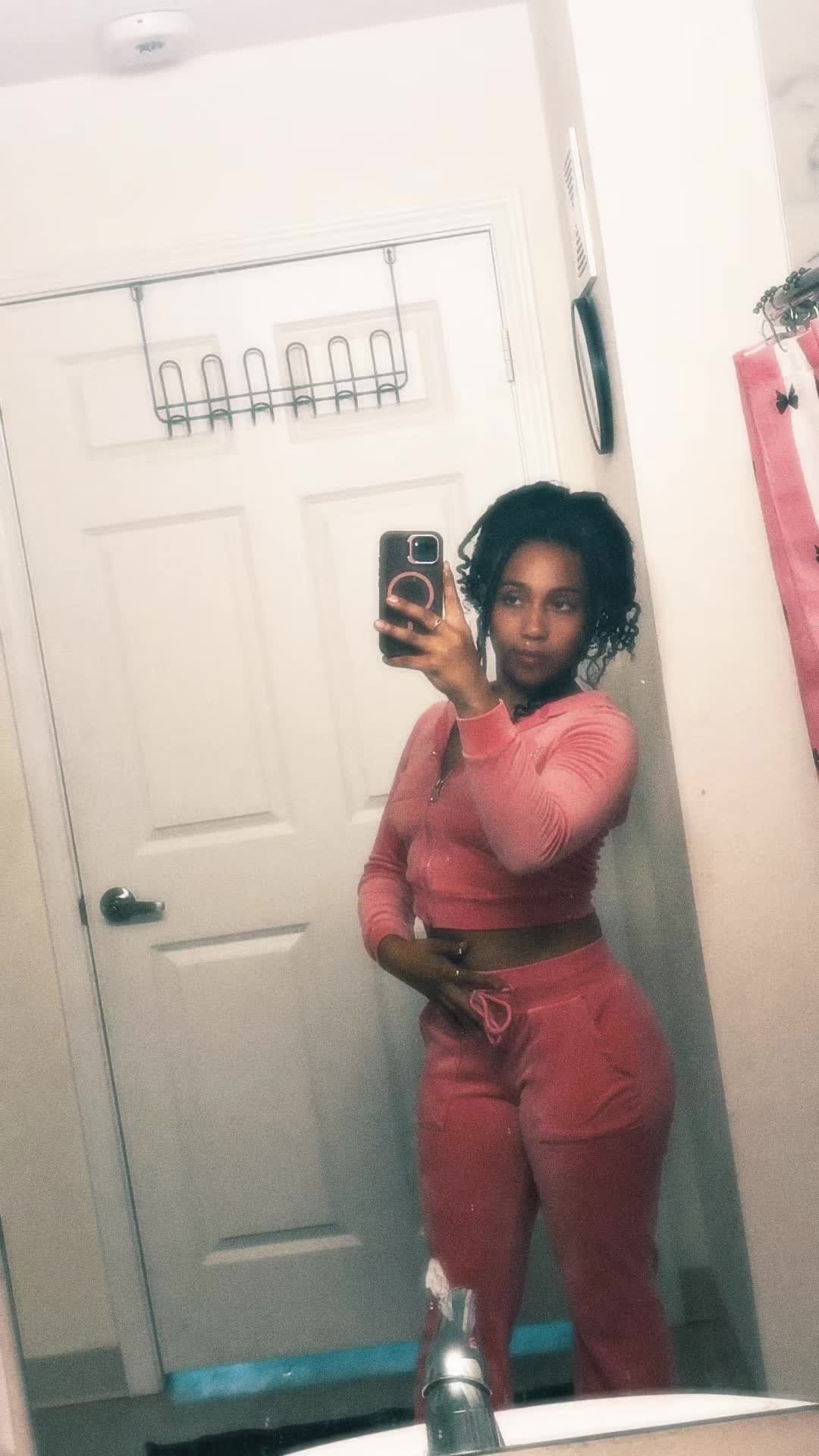 @x.meiyaa