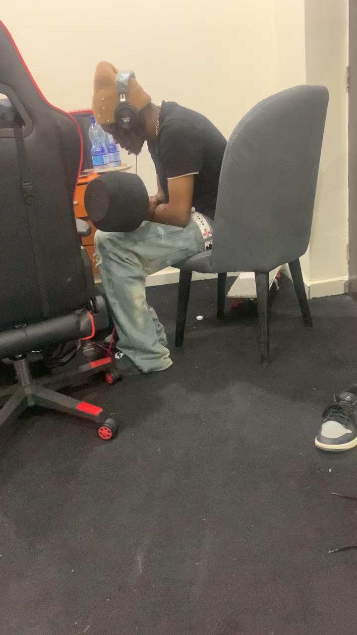 @Yzeebillz