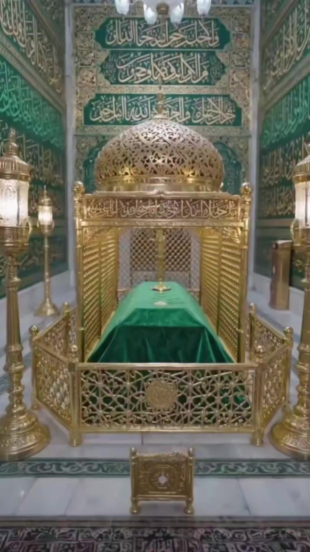 @NAZMA🤲নবীর প্রেমের পাগল আমি