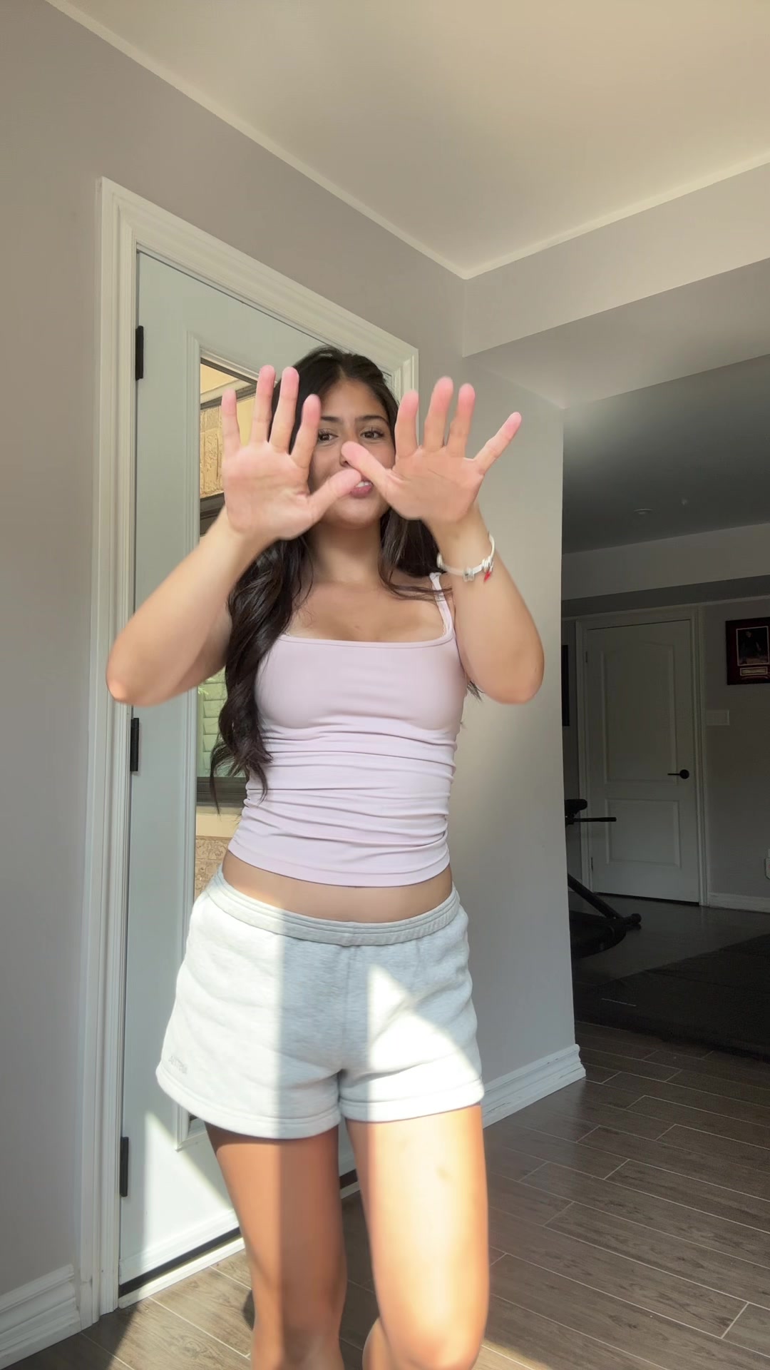 @𝐎𝐋𝐈𝐕𝐈𝐀.𝐀𝐋𝐖𝐀𝐘𝐒𝐒𝐒