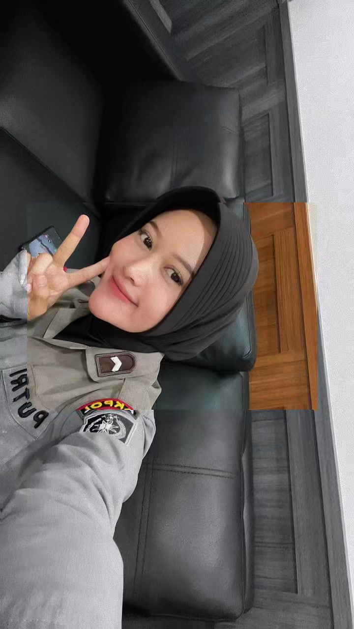 @Putriii