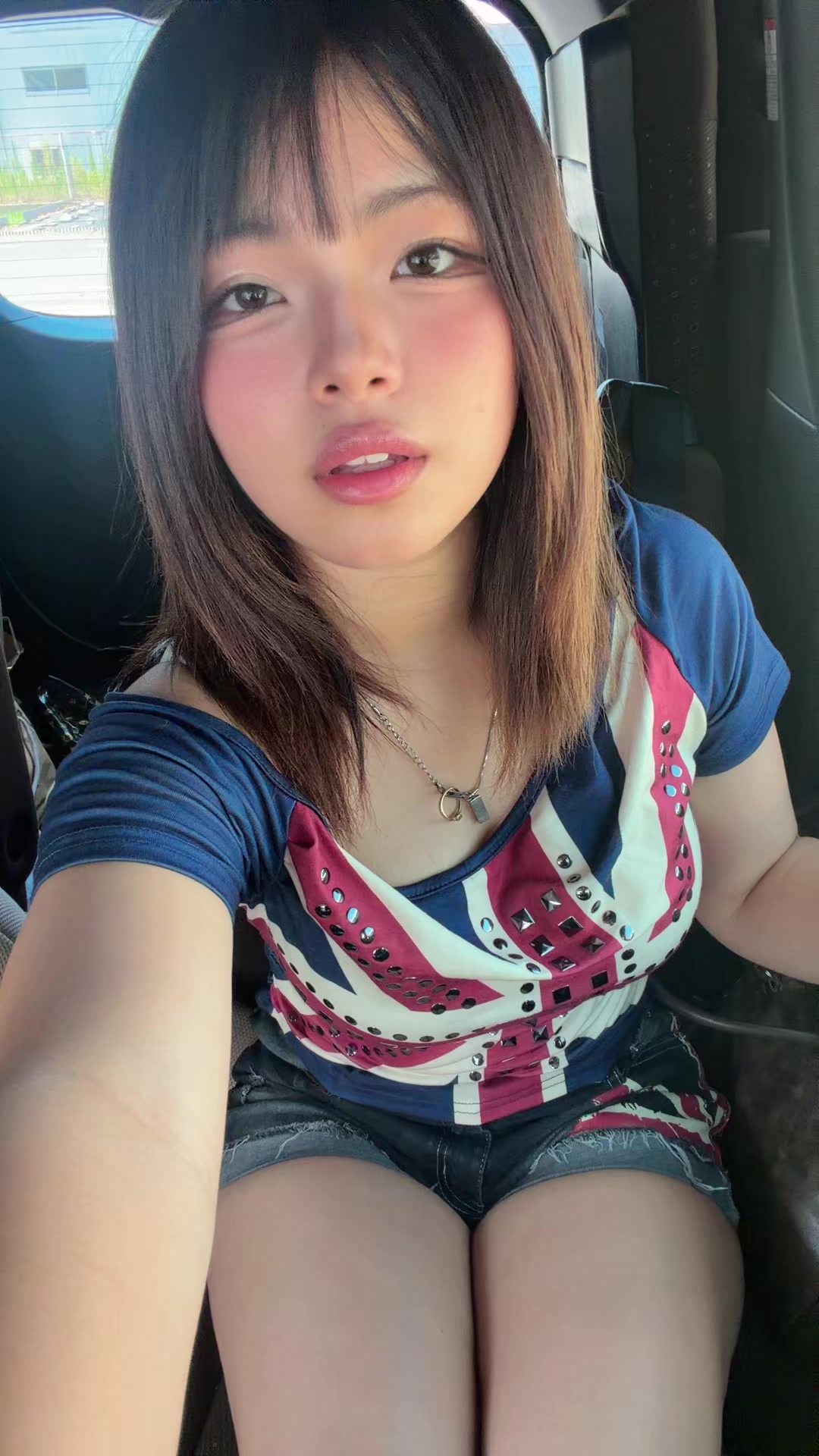 @Akemi