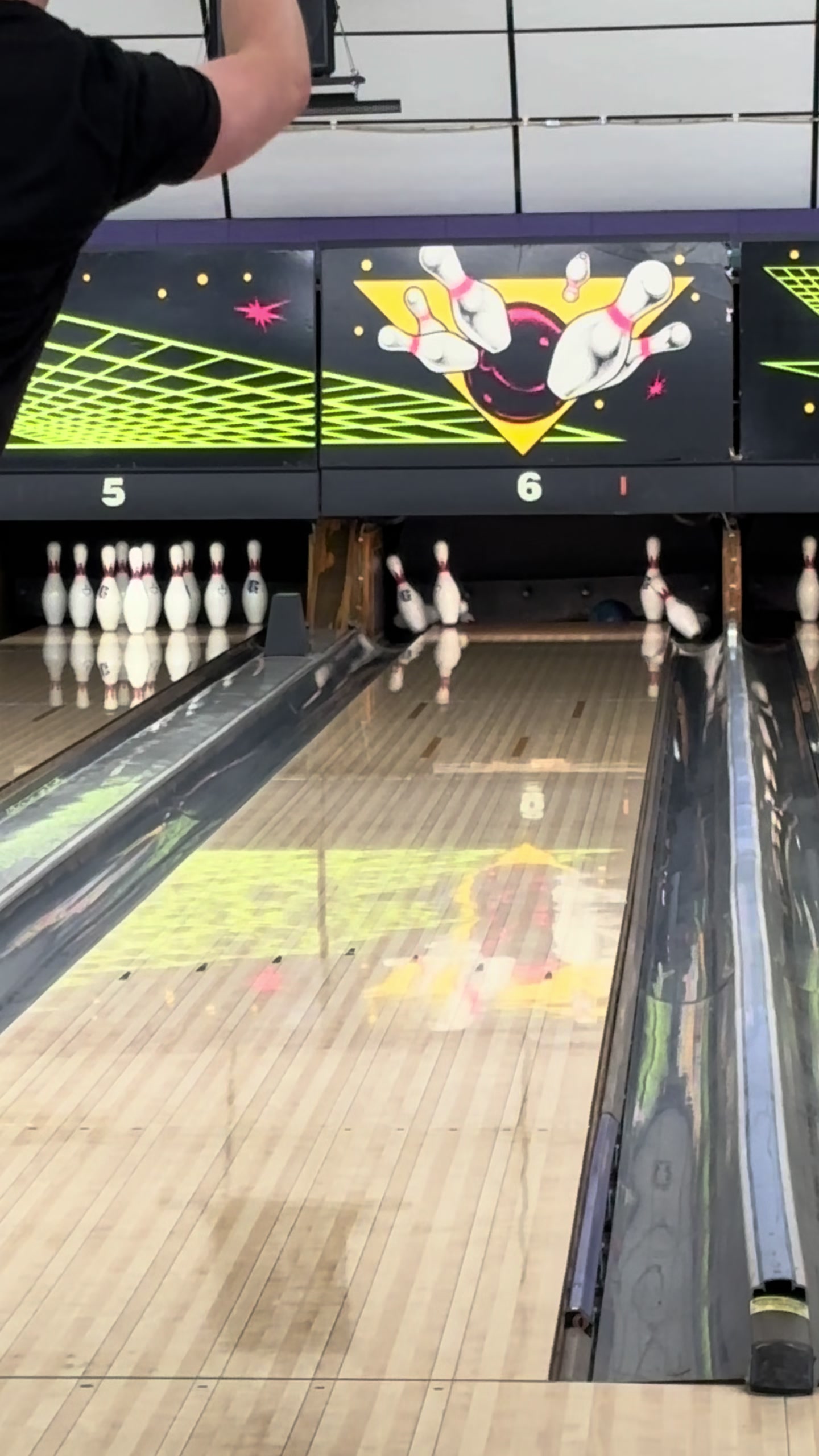 @BowlingByBeek