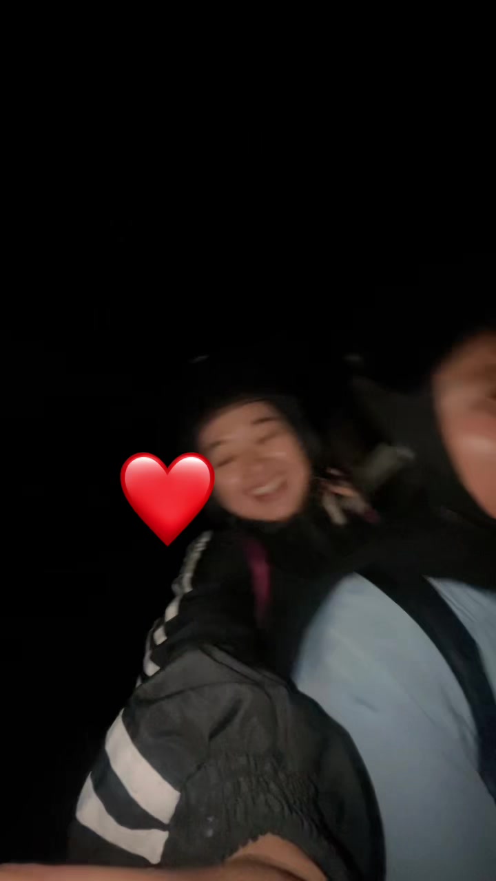 @Ariskaaaaa_