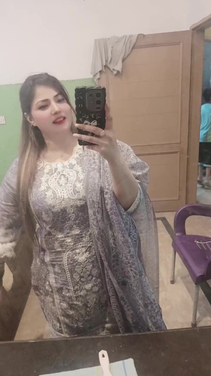 @komal gg