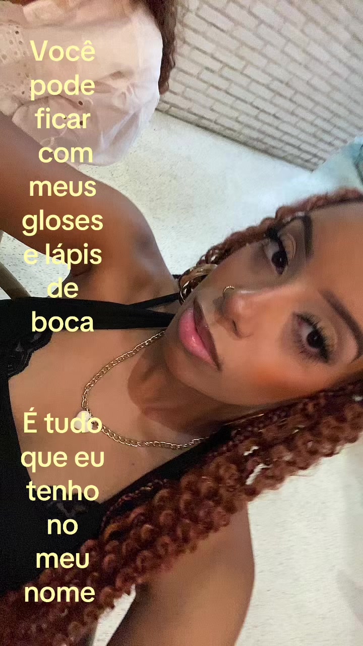 @Jullia Costa ๐