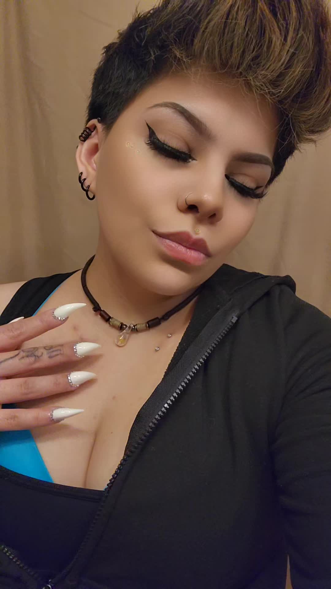 @Scarlett Morales