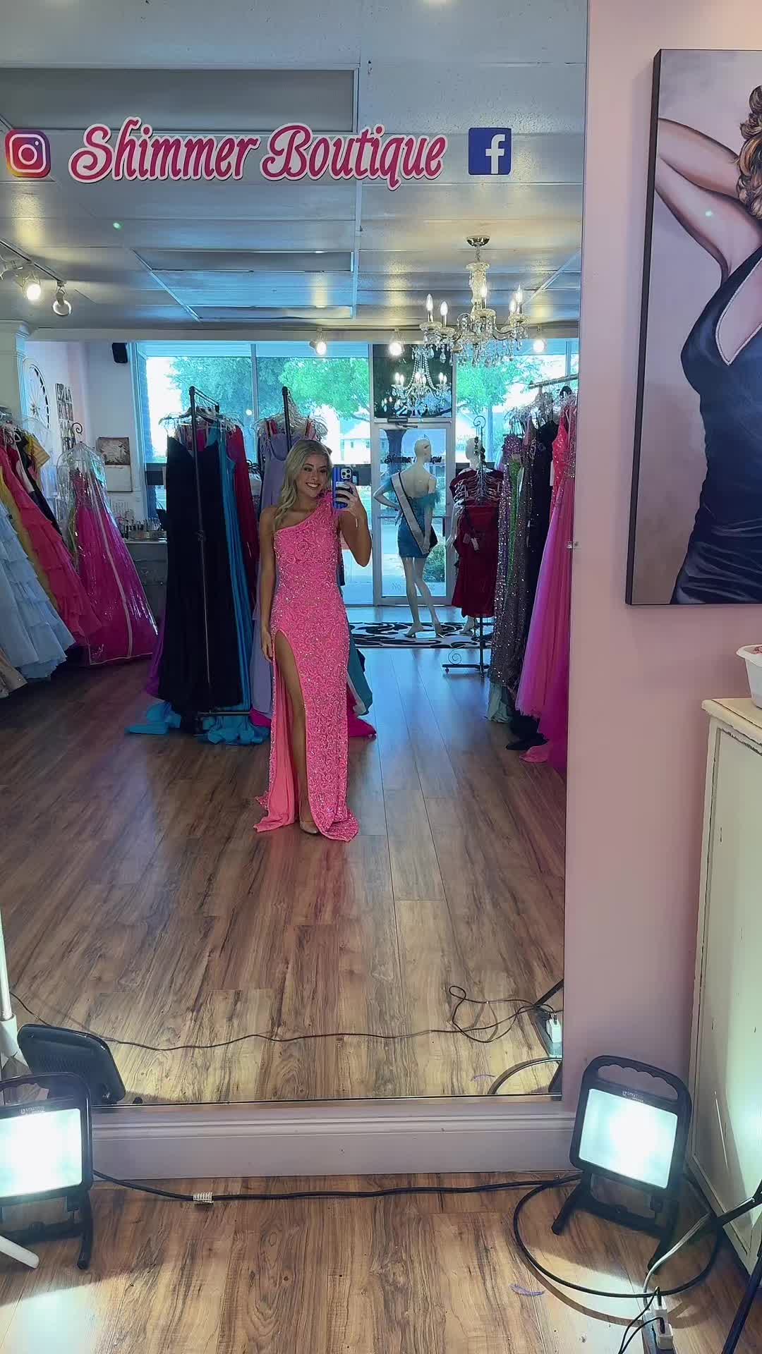 @Miss Teen Volunteer America