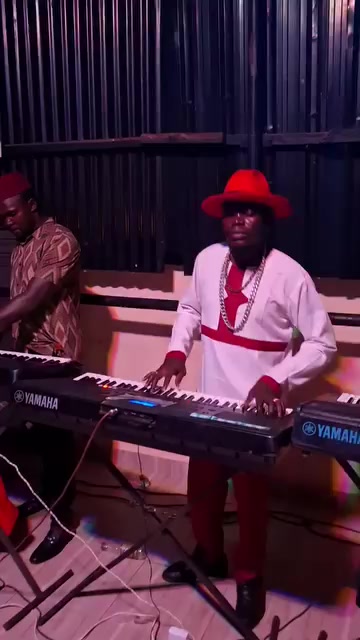 @CHAIRMAN