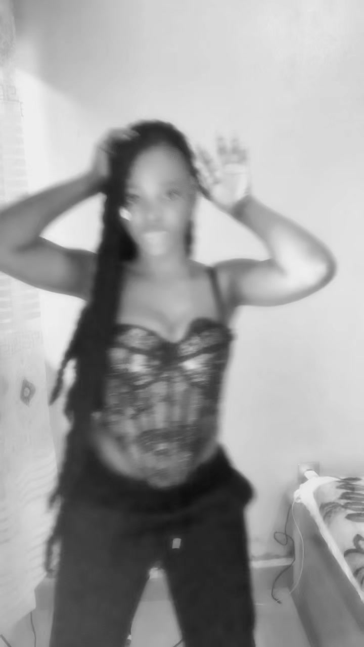 @~black baddie ~🖤🫀
