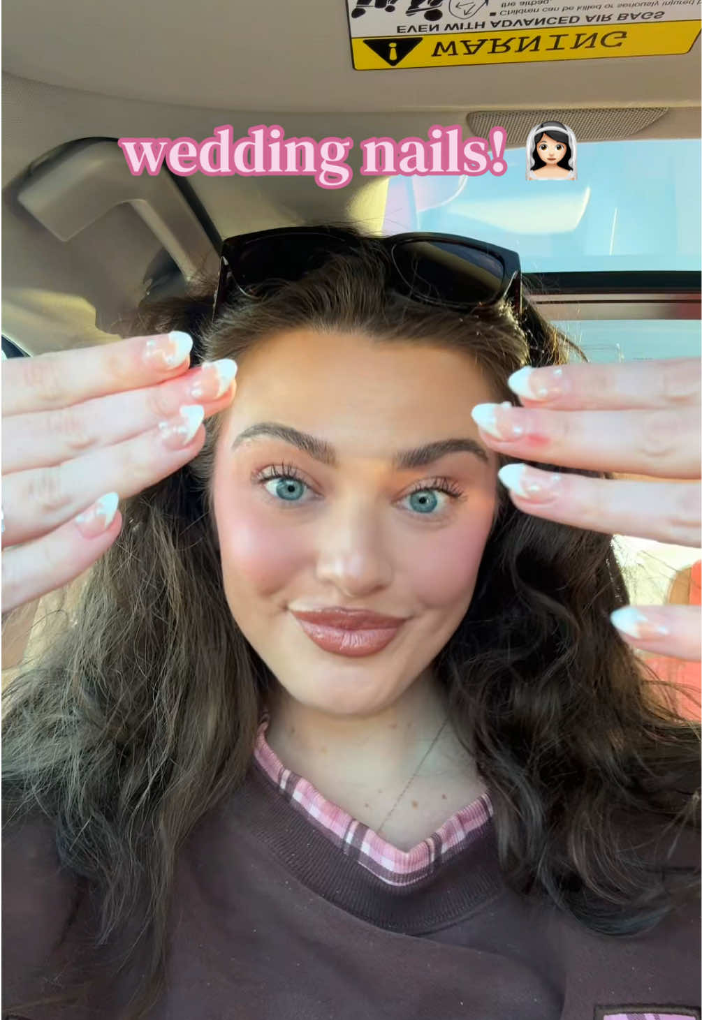@Ellie Raine Glancy 𝜗𝜚