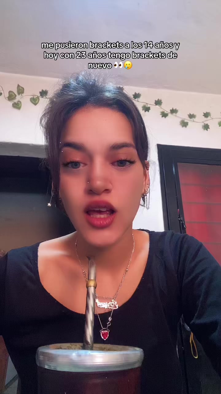 @𝐴𝑟𝑖𝑎𝑛𝑎