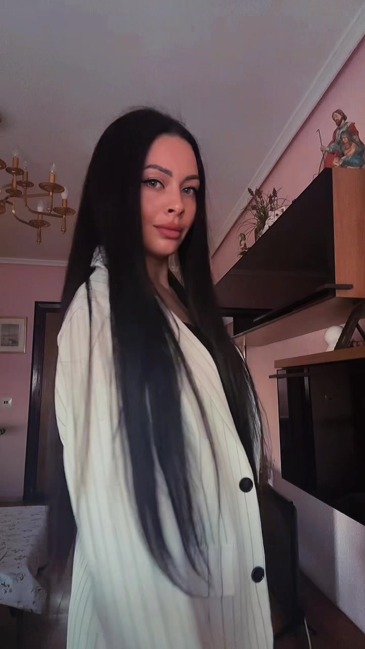 @KRISTINA YEROMENKO