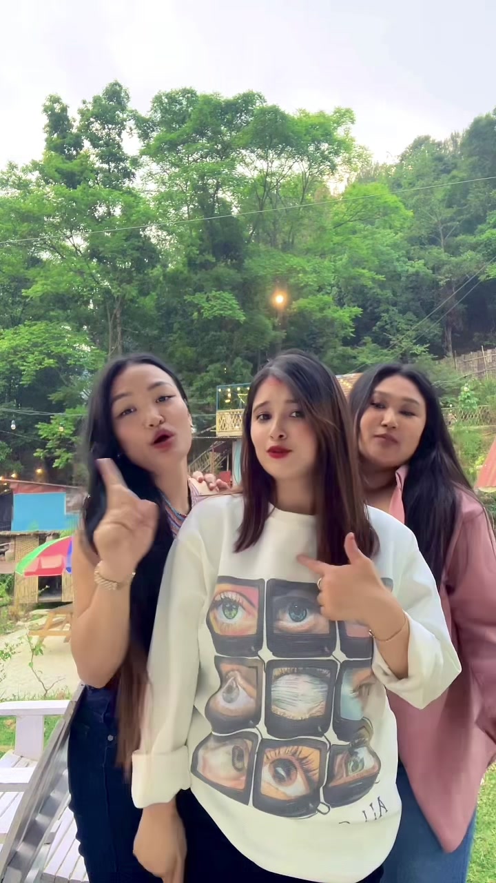 @nishmathakuri33