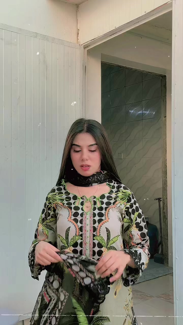 @Uroojkhan