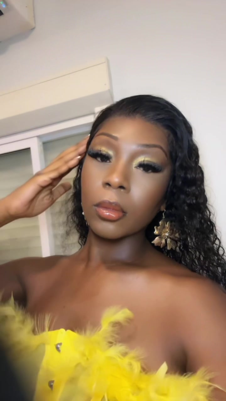 @FᴀʏVᴀʟᴇɴᴛɪɴᴀ💋🦋