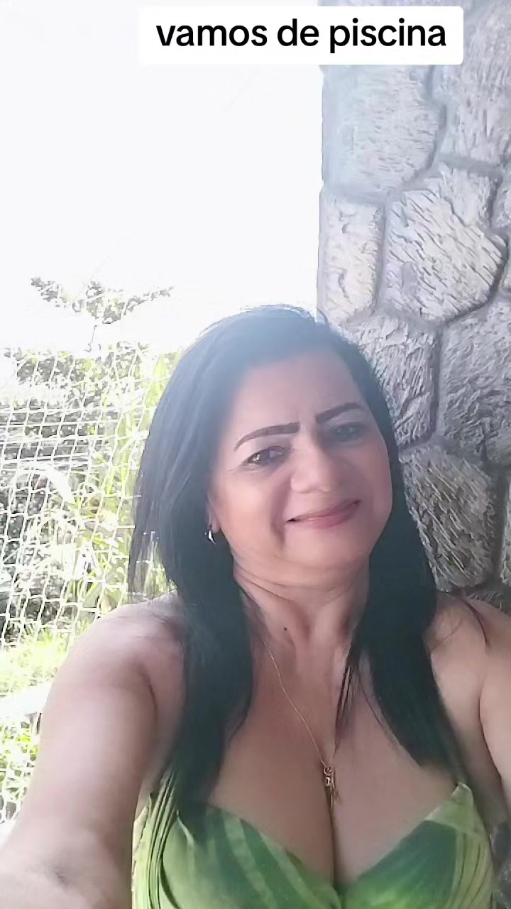 @Ana