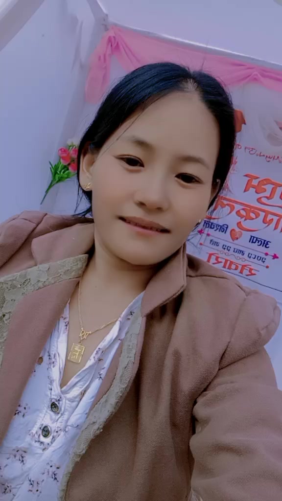 @Fungsemi Limbu