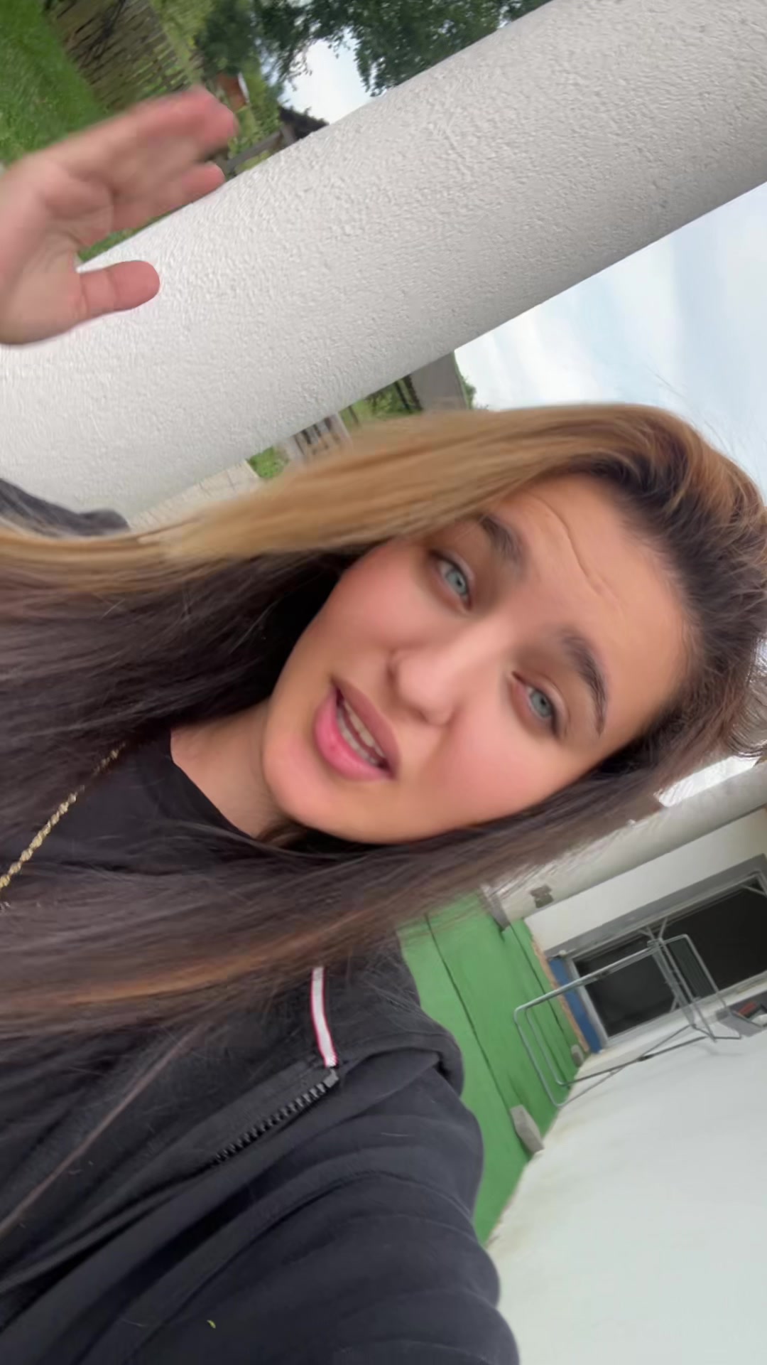 @Ramona2