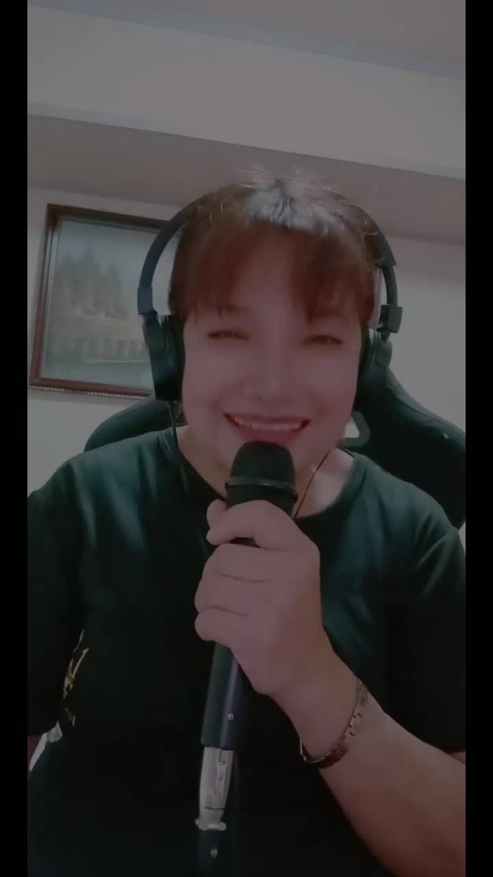 @๐ถLUCY'S CORNER ๐๐๐ค