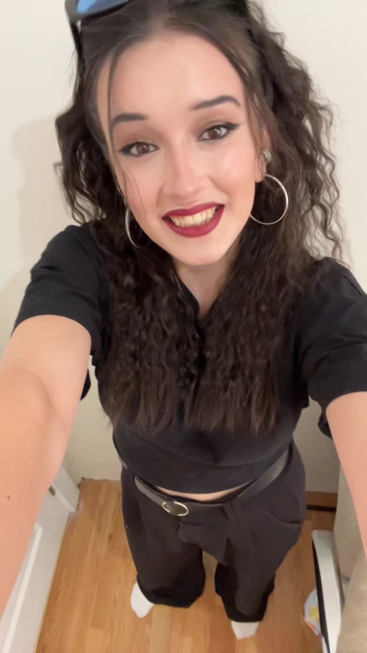 @𝕰𝖑𝖆