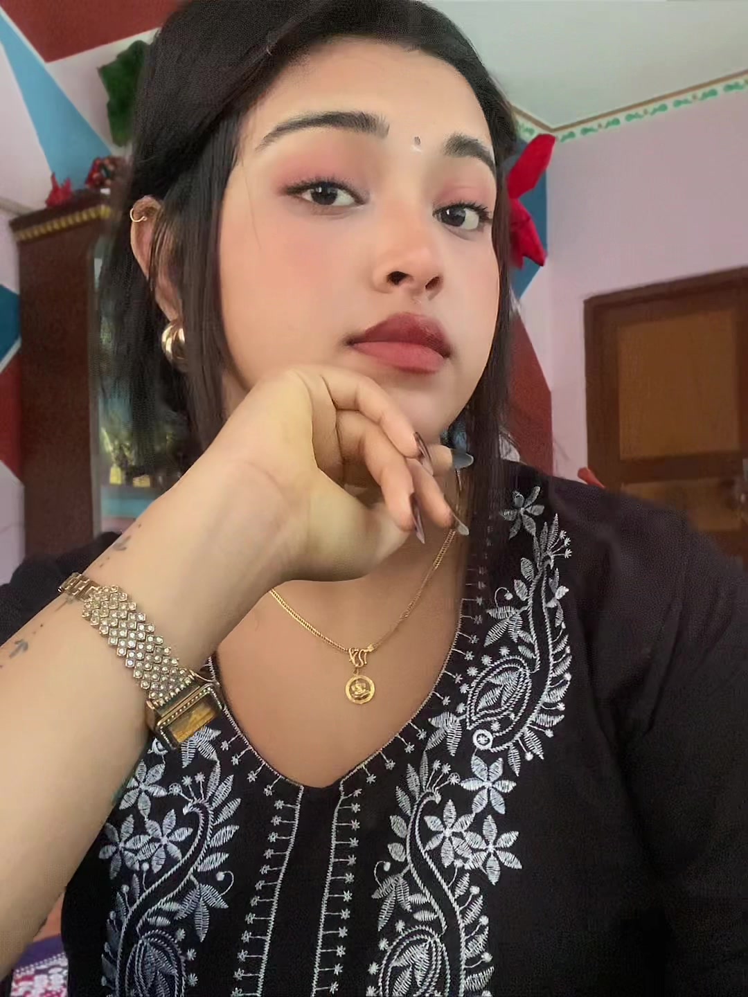 @Roshni Kc