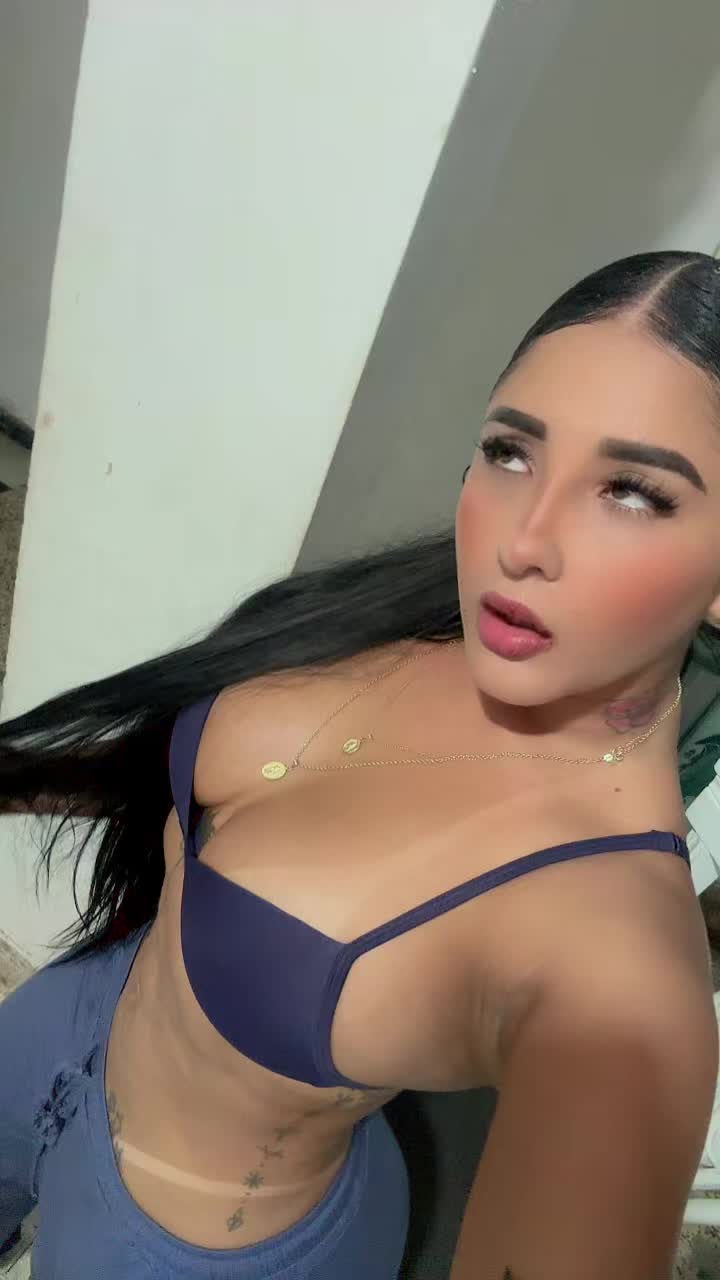 @Karolina Echeverry 👄