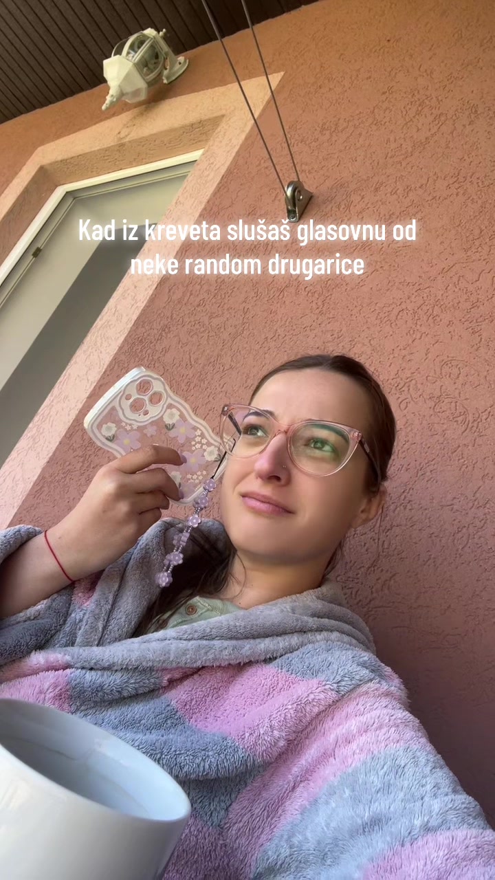 @_slatkamalaa_