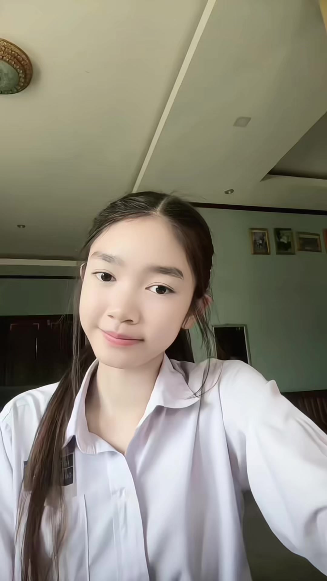 @🐰