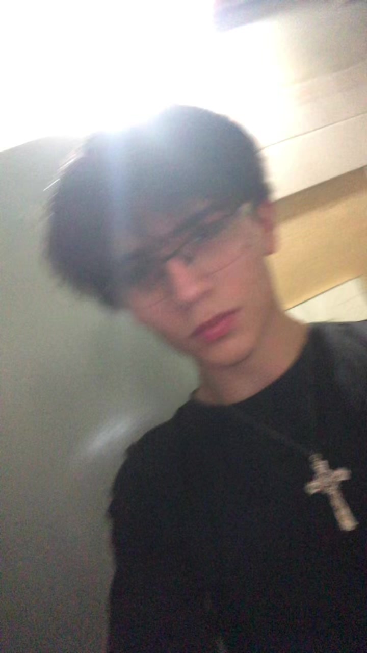 @Tyfor