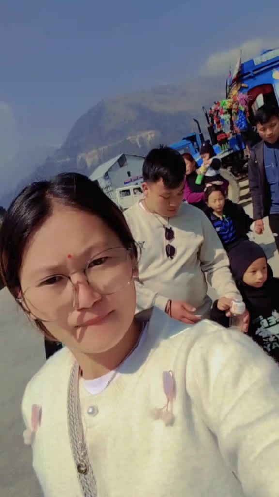 @Sagarmatha ko fedi Solukhumbu