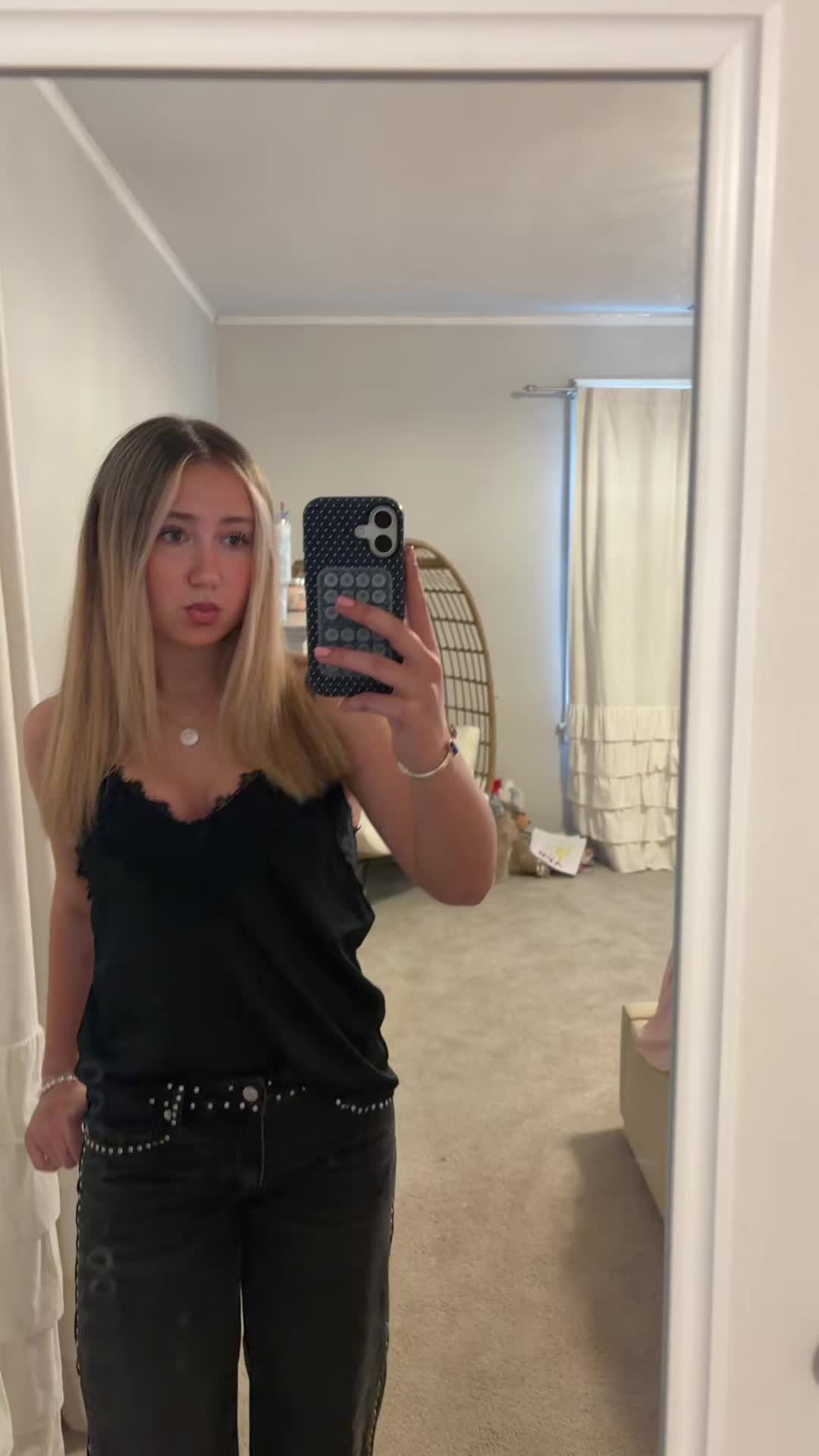@VIOLETA