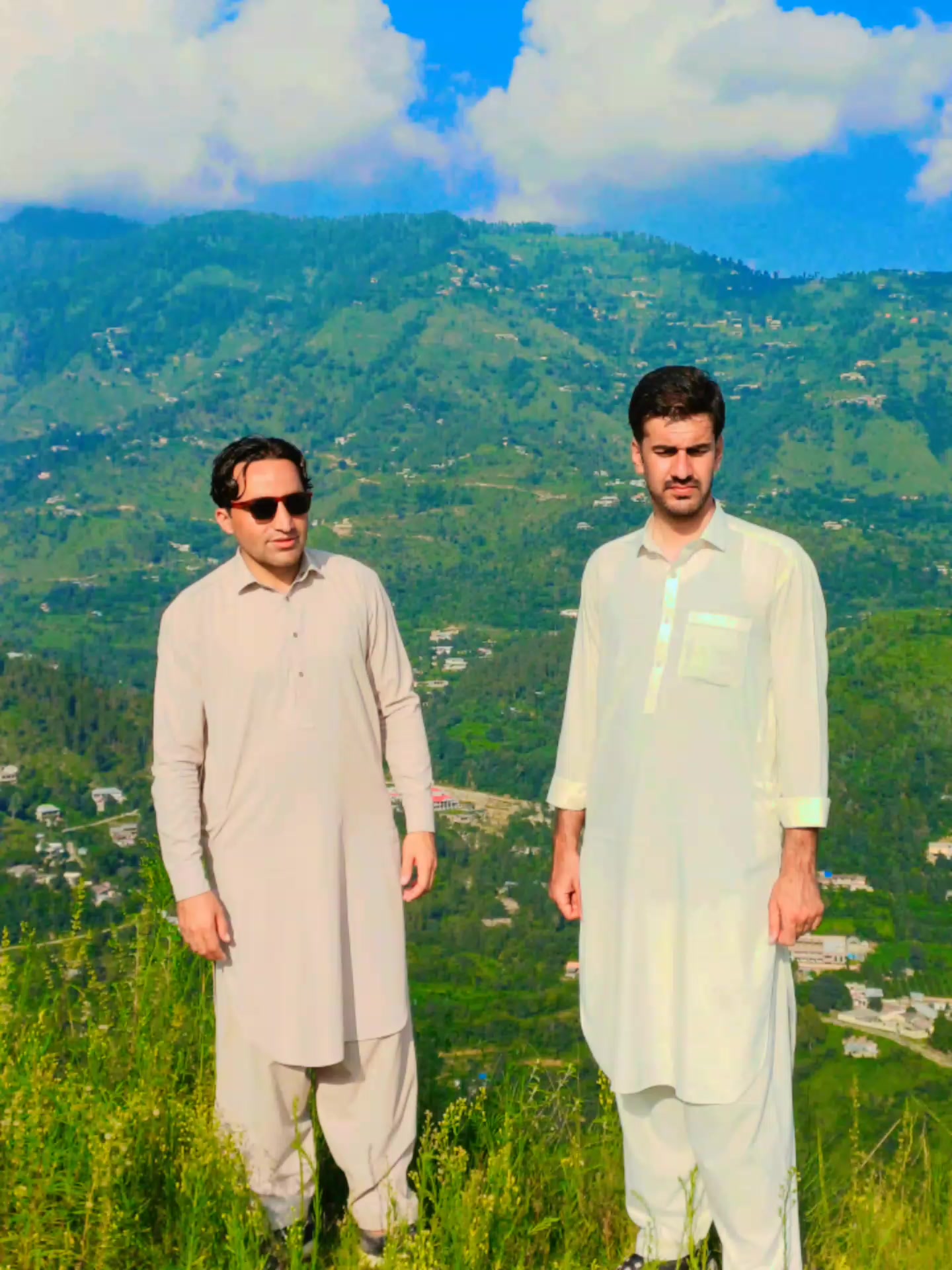 @WAQAR AHMAD ❤️love botany 🌴