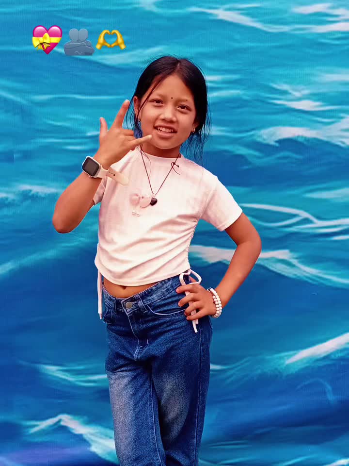 @अमृत गुरुङ💔❣️🥺