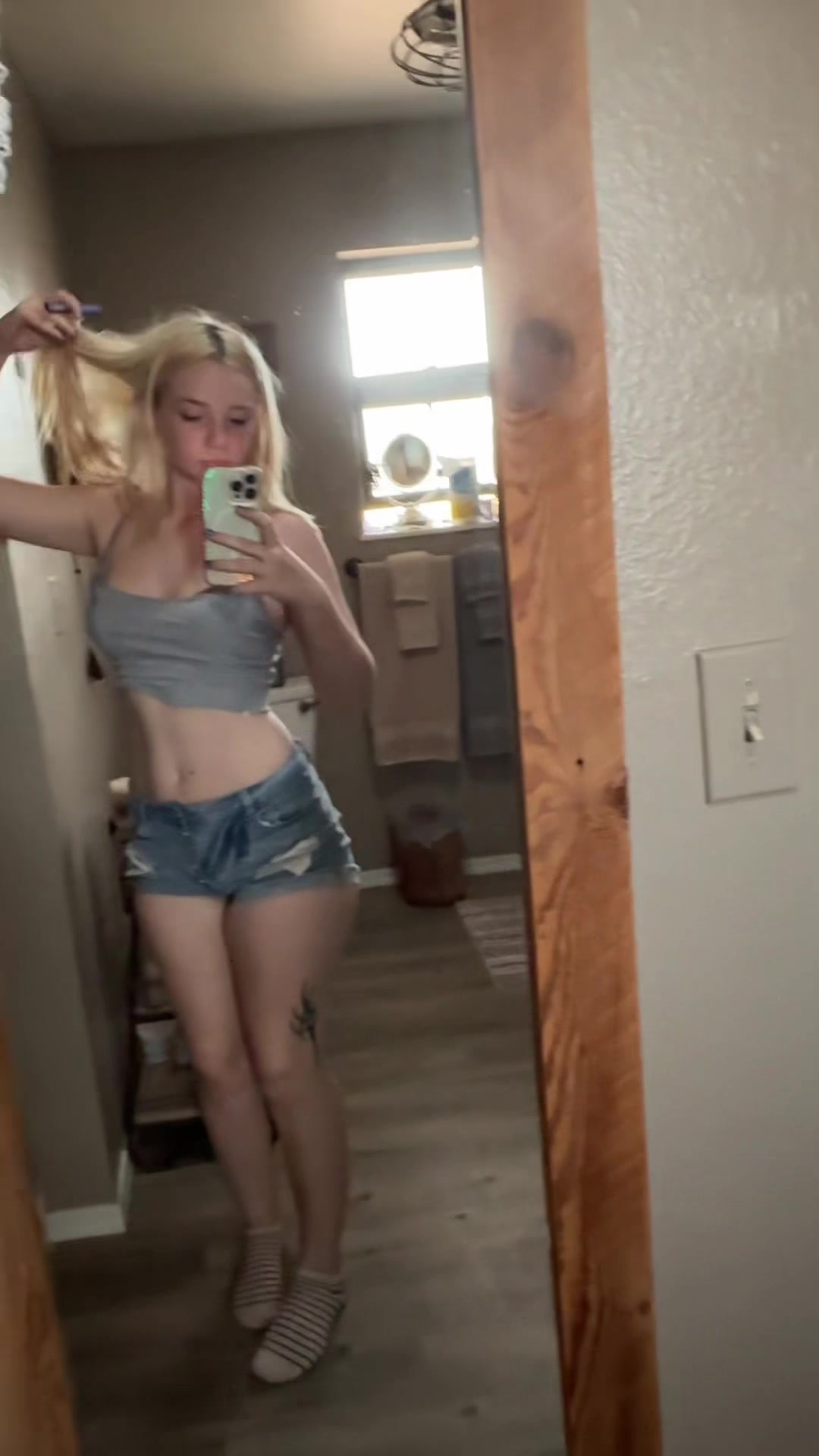@justava