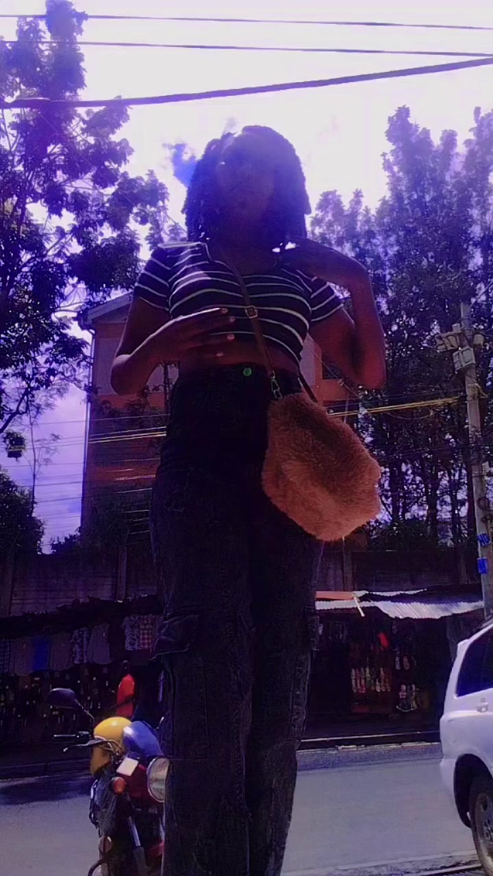 @Lyne Kiki❣️