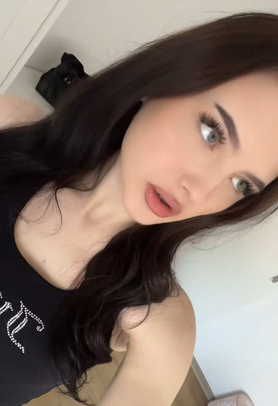 @ludmiila.aaa