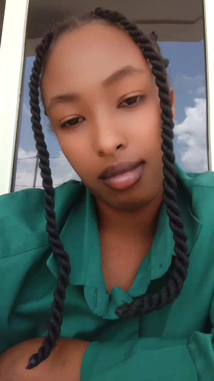 @Isimbi phionah
