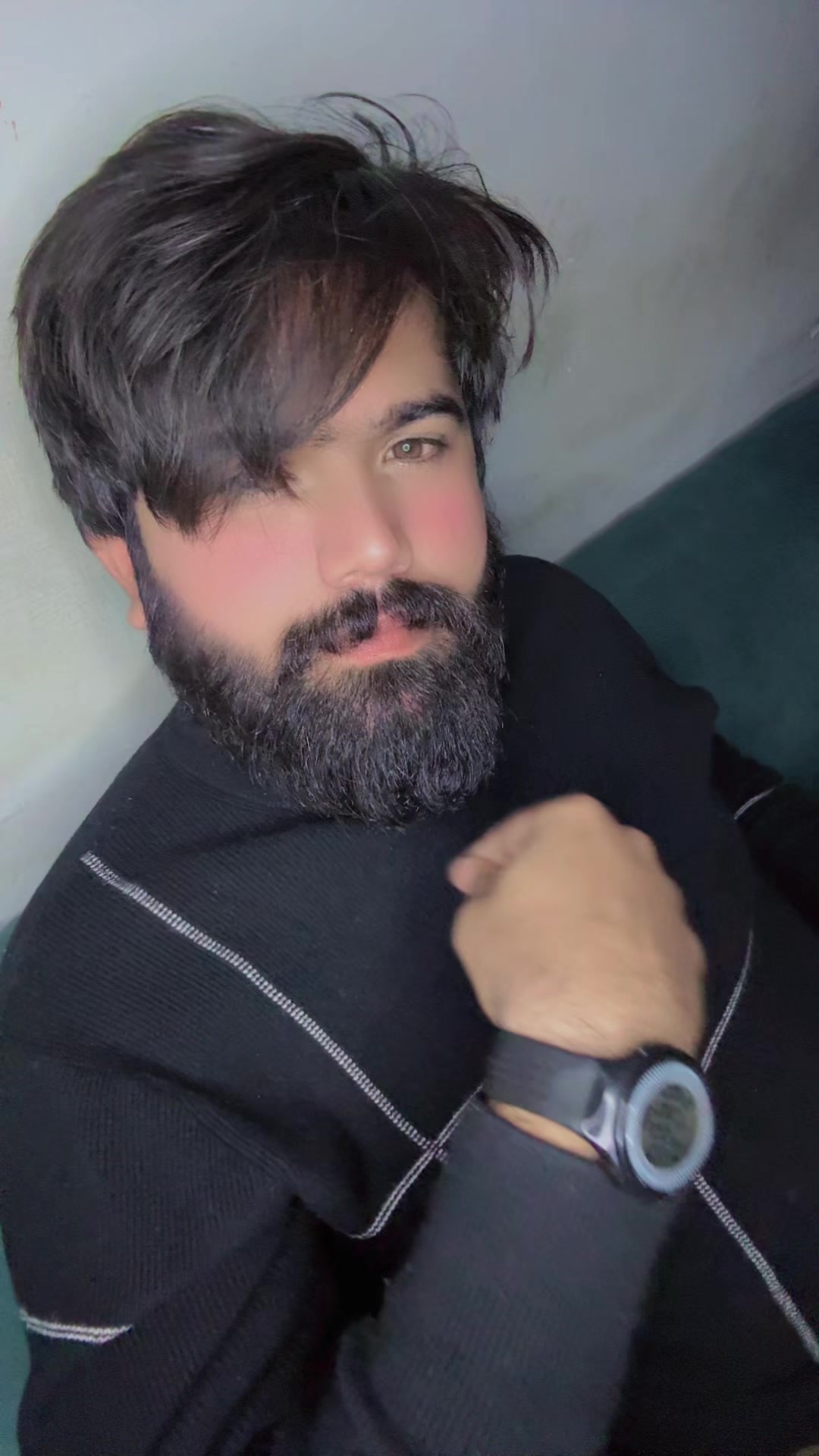 @adnanjango 💇12