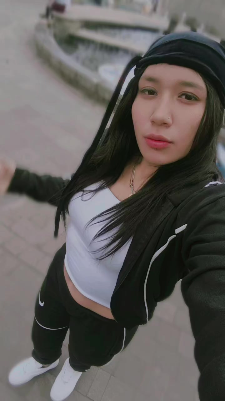 @🎭🥷 LUCIA 🥷🎭