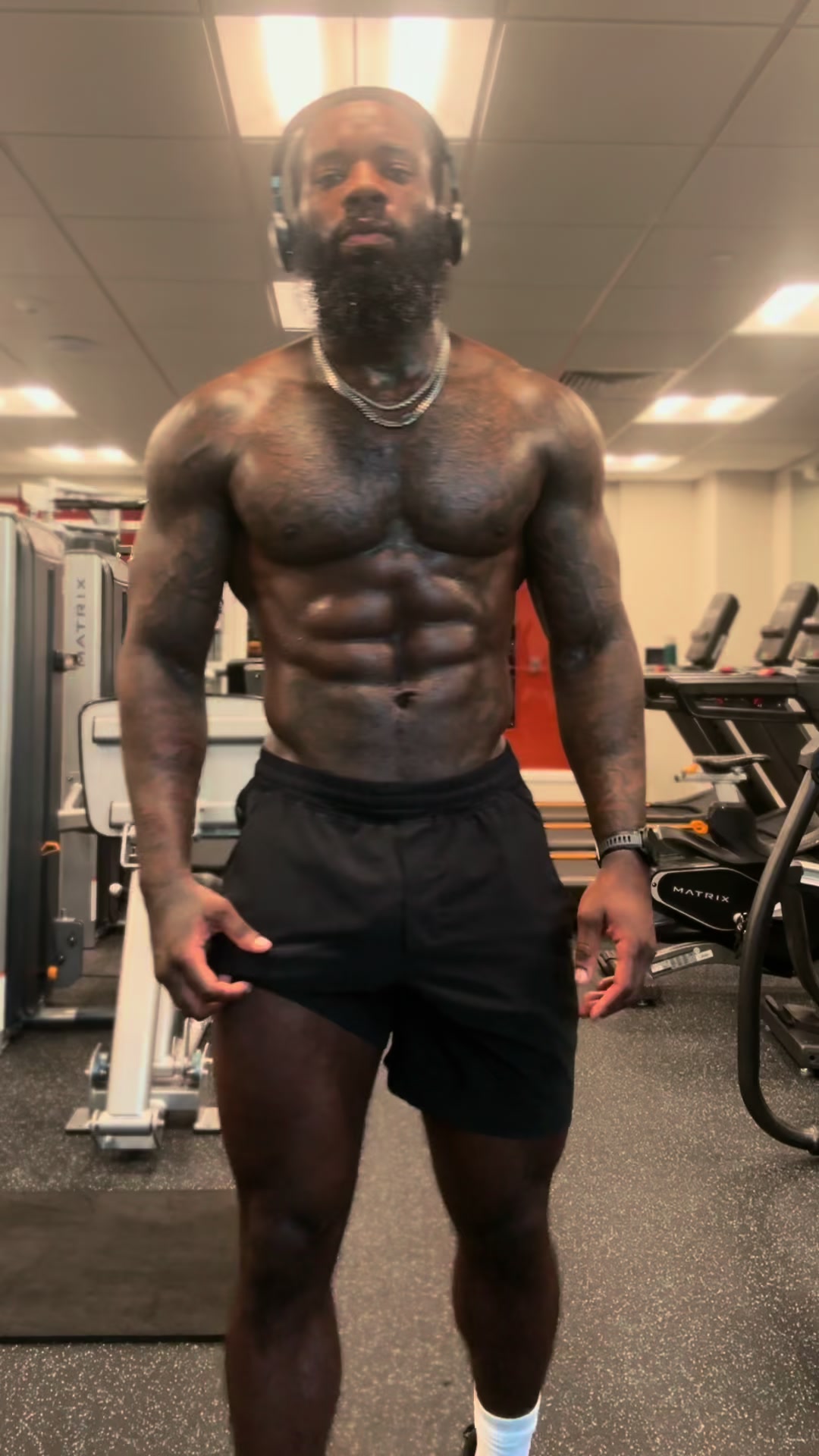 @bigq385