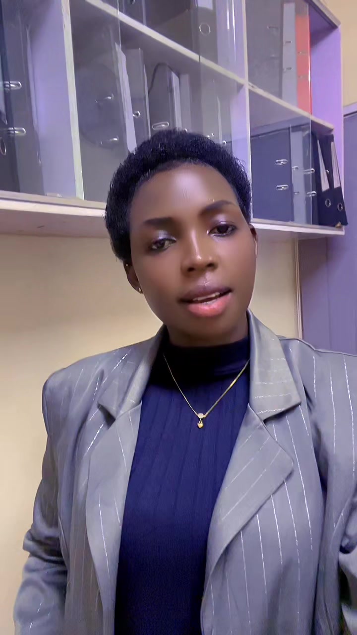 @akuroparis💫💃🏿♥️ (AkurMagak)
