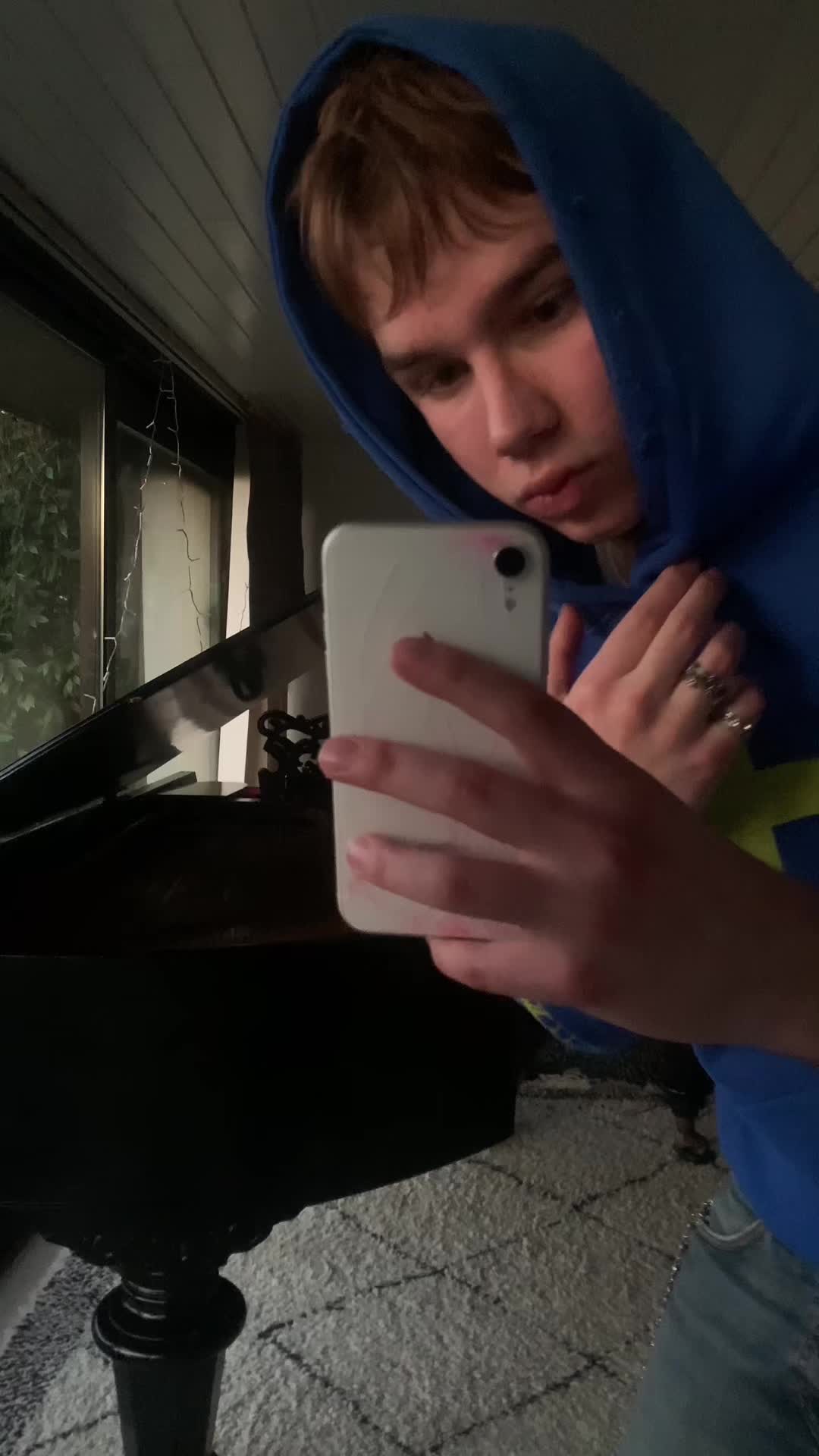 @maejxsty