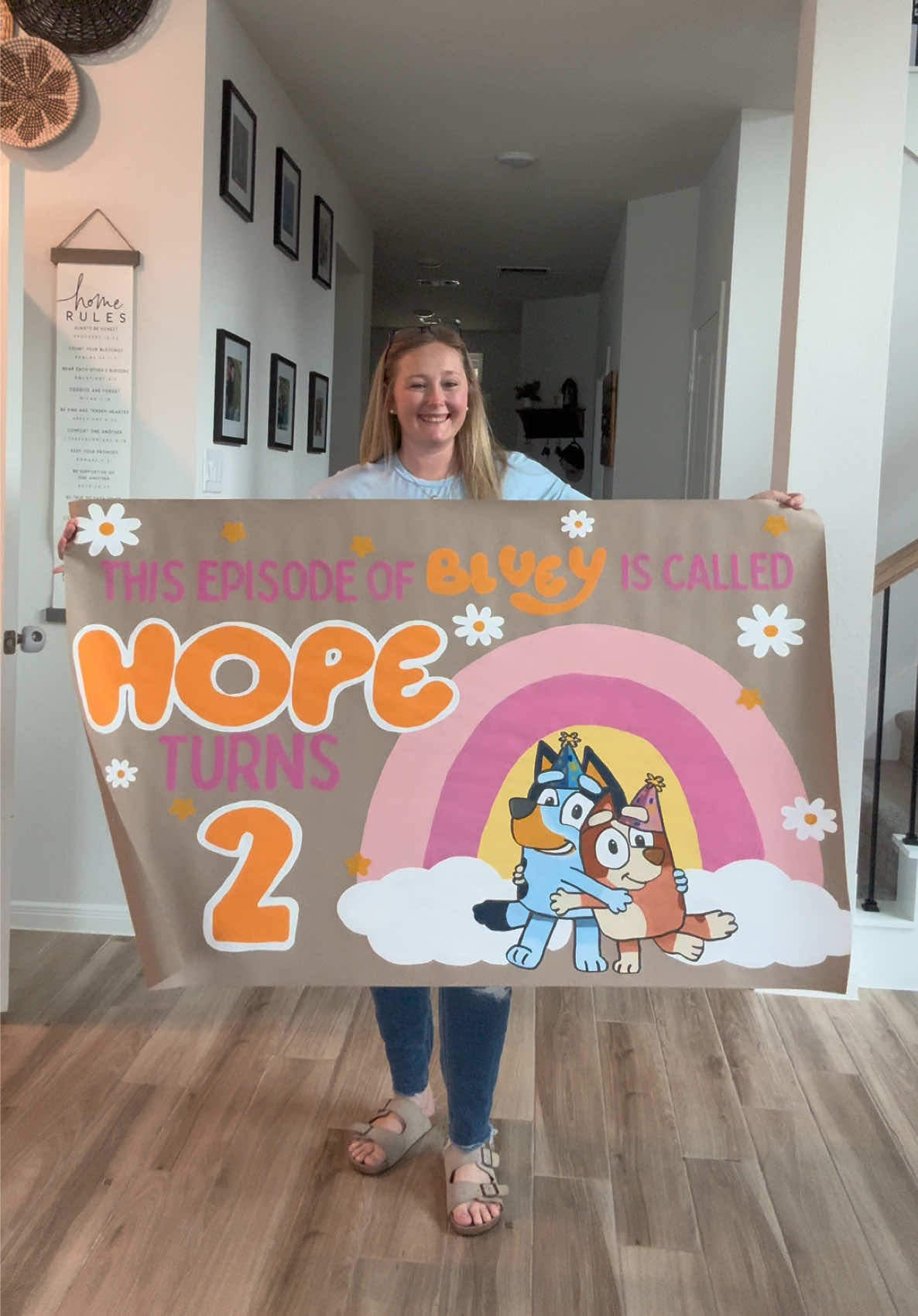 @Lindsey | Banner Artist & Mom